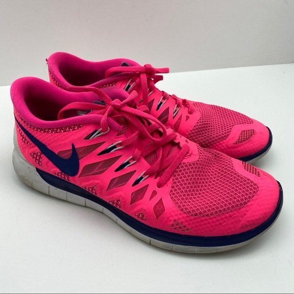 Nike 5.0 neon pink light weight running sneakers - Picture 1 of 10